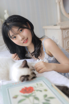 少妇做爰又色又紧夜视频